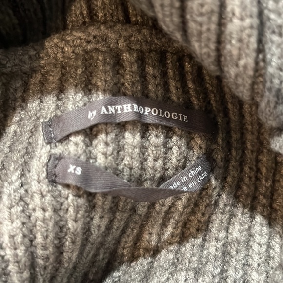 Anthropologie cowl neck vest, size extra small - Picture 13 of 15